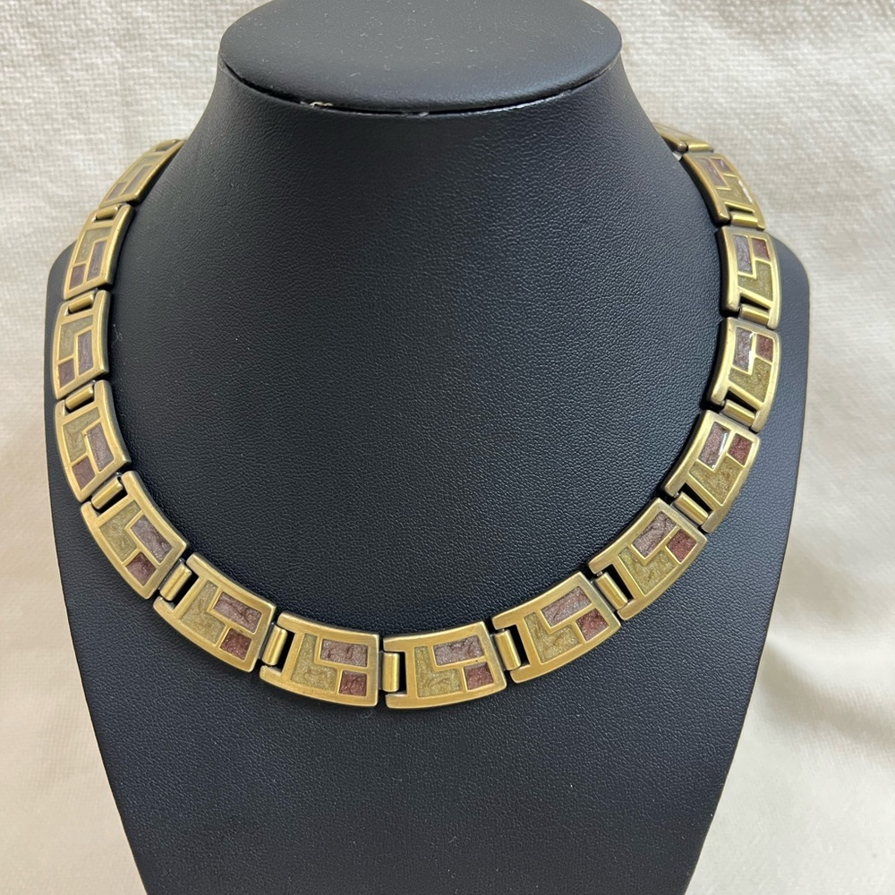 Elegant Gold and Brown Women's Necklace
